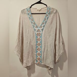 Umgee Poncho Style Top Embroidery Size Large Boho